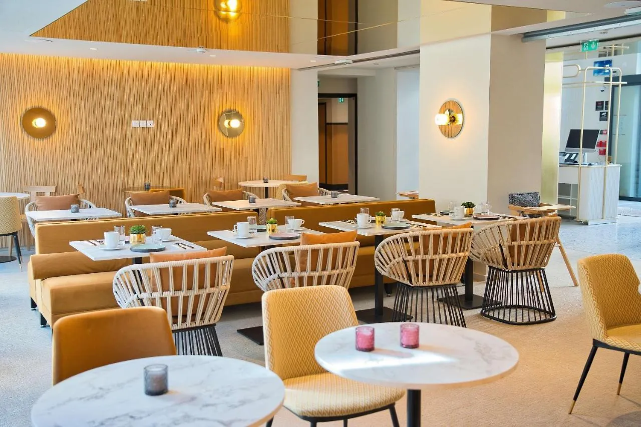 Yac Paris Clichy, A Member Of Radisson Individuals Hotel Clichy
