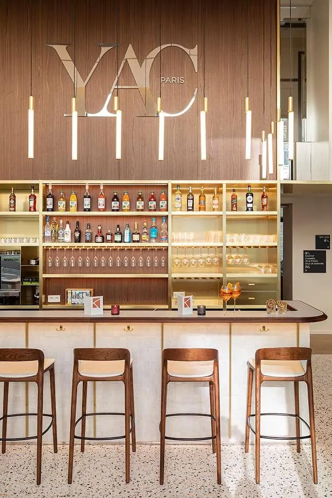 Yac Paris Clichy, A Member Of Radisson Individuals 4*